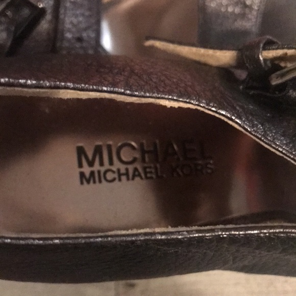 MICHAEL KORS dark gray leather heels - Picture 5 of 5